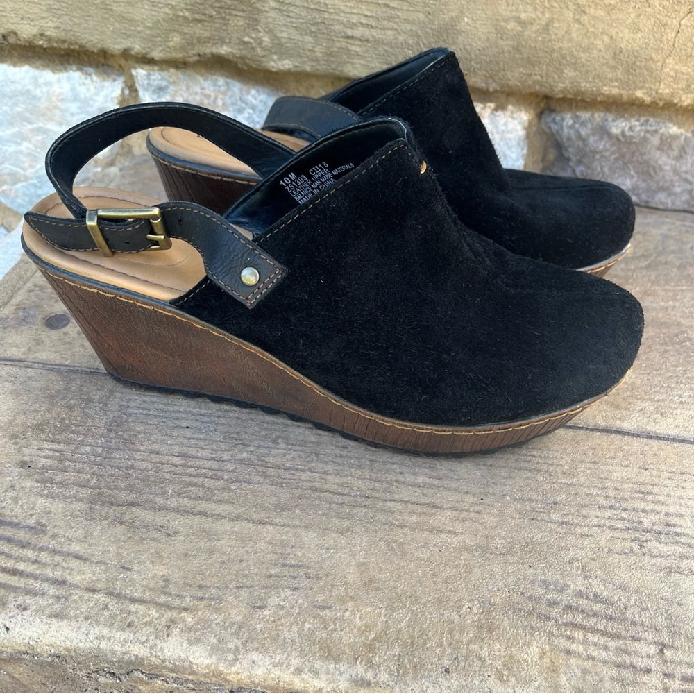 b.o.c. Black Suede Wedge May Clogs Z51303 Size 10